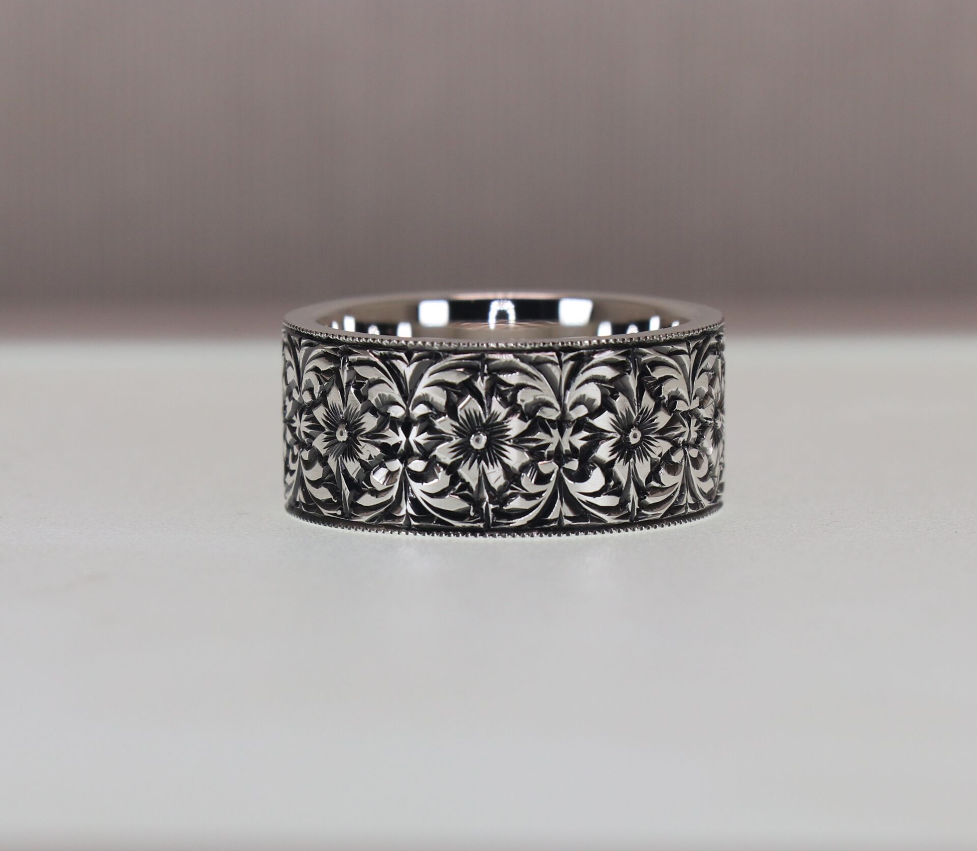 11 mm işlemeli alyans