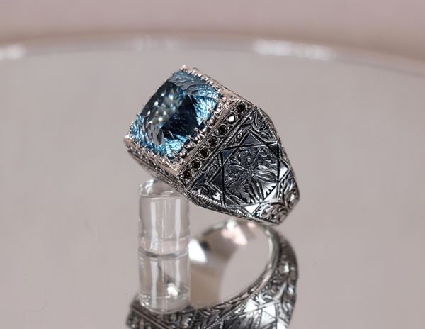 Topaz taşlı Erkek yüzük